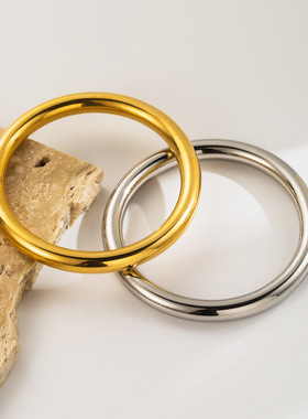 跨境复古INS风奢华气质高端手镯 欧美简约百搭素圈冷淡风个性手环