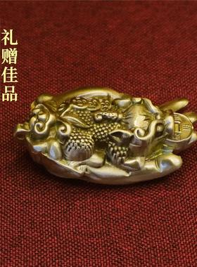 黄铜实心雕刻手把件佛挂貔