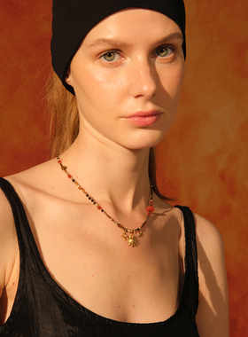 LAZY CIRCLES蜜色日光项链女多元素串珠太阳星星吊坠锁骨链新年红