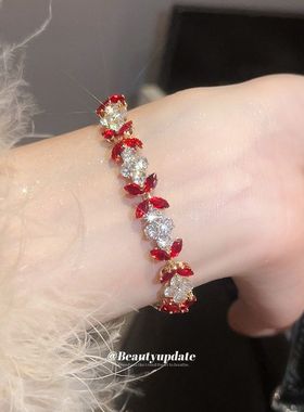 绿色锆石花朵手链小众设计感吸睛