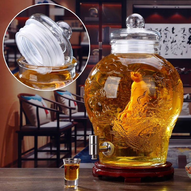 Ssangyong thickened glass wine bottle with faucet