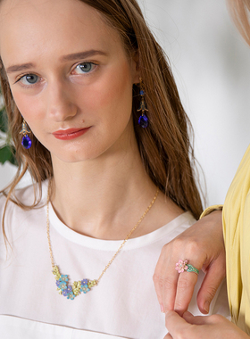 Palnartpoc蓝色飞燕草项链