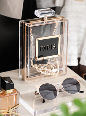 轻奢风格样板房衣帽间女士衣柜软装搭配装饰衣服鞋收纳盒摆件套装