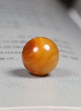 新疆和田玉籽料黄沁圆珠手串