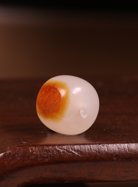 新疆和田玉籽料黄沁老型珠手链