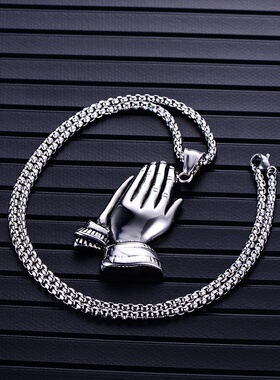 2023新品上市 钛钢不锈钢祈祷吊坠项链金色银色佛手男士吊牌