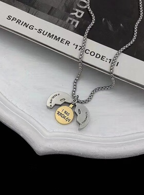 嘻哈吊坠百搭卫衣毛衣链项链长款配饰品可开合鬼脸笑脸吊坠