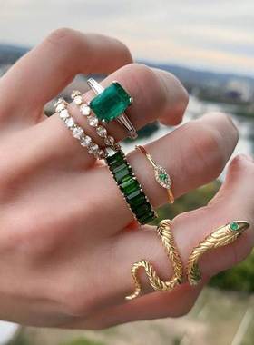 Punk's new exaggerated jewelry retro snake-shaped joint