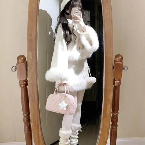 富家千金感小香风套装女冬季新款毛毛拼接短款外套+半身裙两件套 - 图3