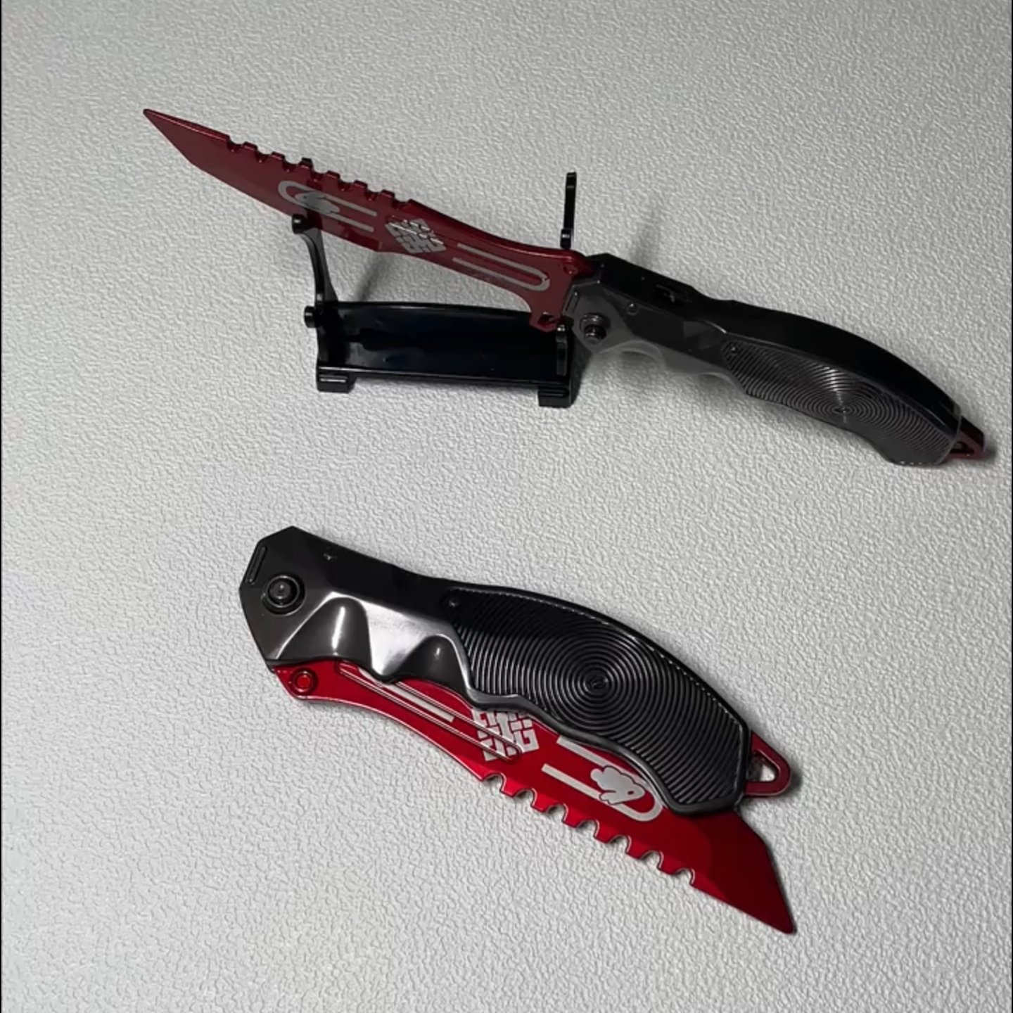 暗区突围瑞兔折刀1比1可折叠合金不可开刃游戏周边模型摆件收藏品,淘宝优惠券,粉丝福利购,淘宝优惠卷