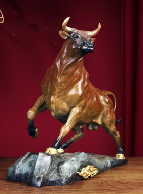 牛气冲天铜牛摆件高档轻奢客厅办公室全铜书房办公桌招财工艺品
