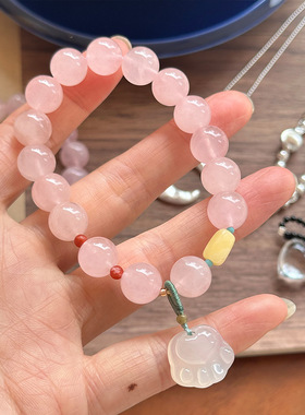 马粉水晶玉髓猫爪串珠手链女简约百搭弹力小众设计手串轻奢中国风