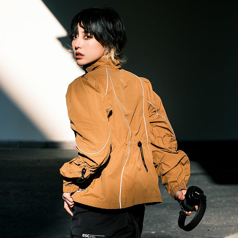 【轻量防风】UPON PRO 户外穿搭纸感薄款外套抽绳显瘦收腰上衣女 - 图1