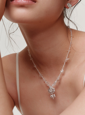 ZHAO ACAP原创设计闪灵钻拼接白水晶刺绣花花项链