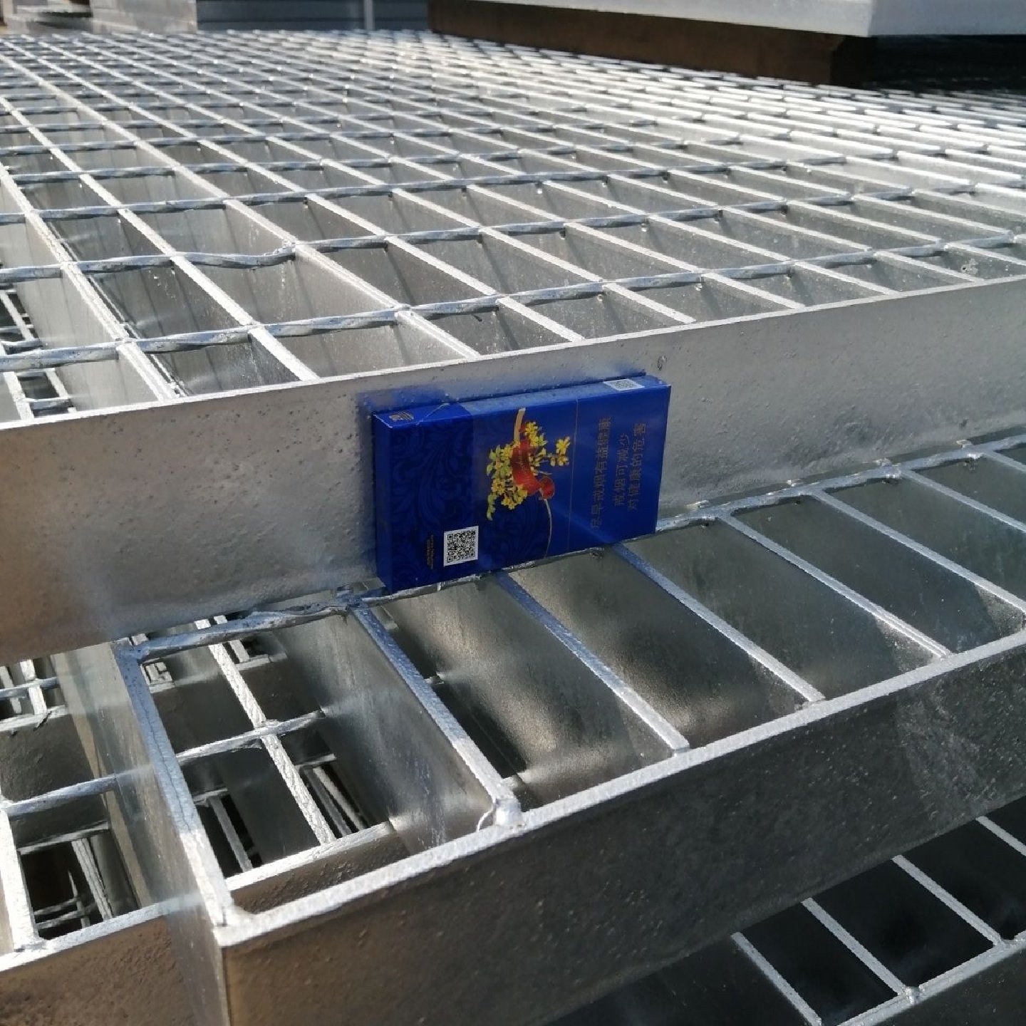 热镀锌钢格板平台齿形集水井盖板复合重型插接踏步网格板钢格板,淘宝优惠券,粉丝福利购,淘宝优惠卷