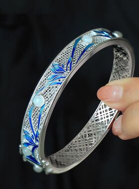 日系cherry kitty新中式珐琅彩绘玉兰花手镯女ins古法烧蓝手环