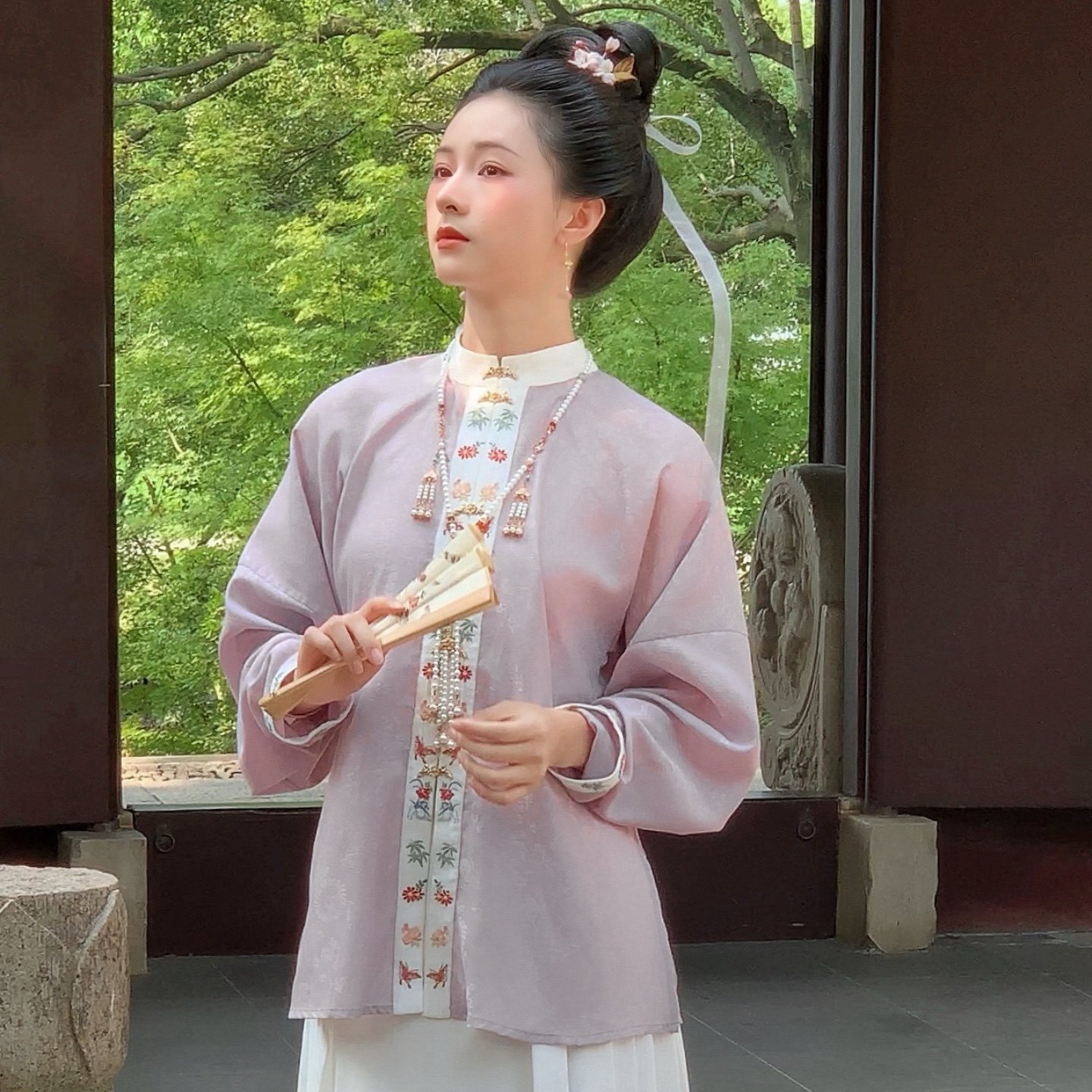 【花鸟刺绣立领对襟短袄】思华锦原创明制汉服上衣弓袋袖绣花衬衫,淘宝优惠券,粉丝福利购,淘宝优惠卷