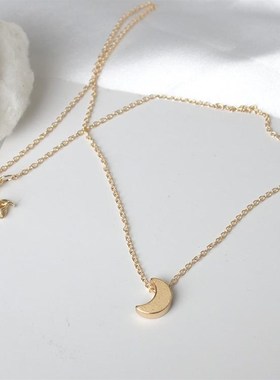 Simple Thick Moon Pendant Necklace Fashionable European Amer