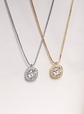Sparkling Diamond Square NecklaceHighEnd FashionSimple Light