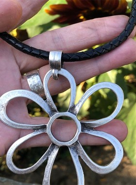 Bohemian Flower Ethnic Choker Alloy Pendant Collarbone Chain