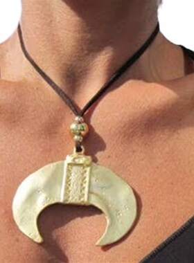 CCB Minimalist Luxurious Horn Alloy Pendant Collarbone Chain