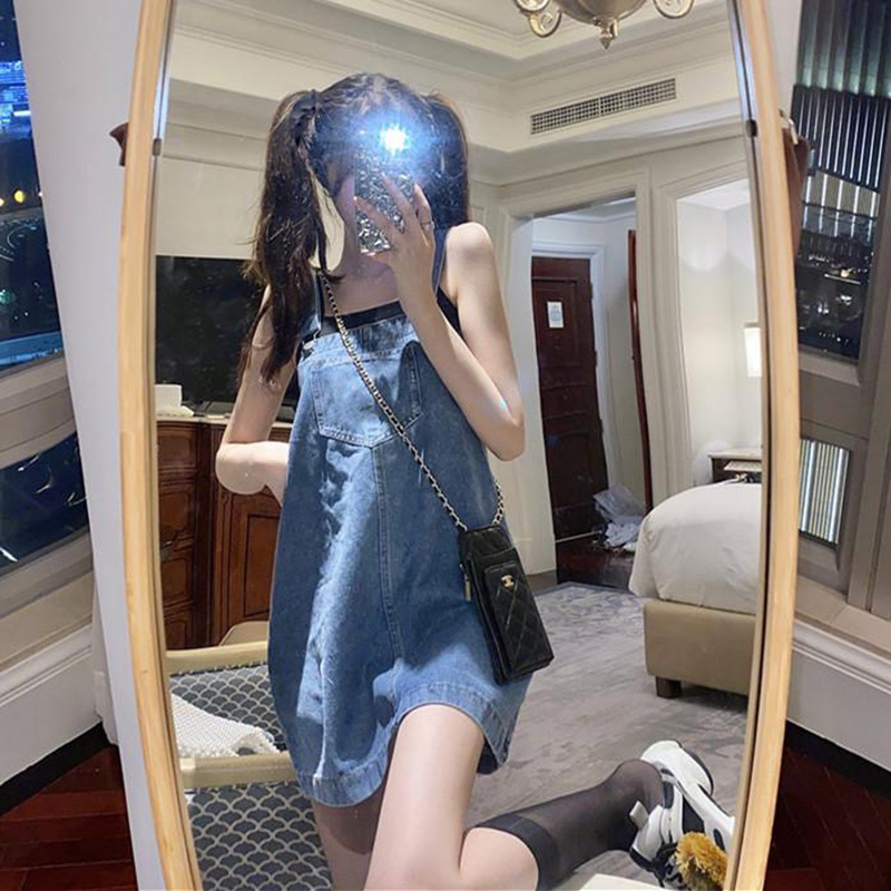 牛仔背带短裙女小香风宽松显瘦百搭连衣裙子