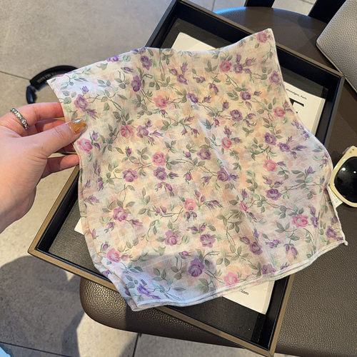 曼塔紫玫瑰棉麻小方巾春夏拍照防晒包头巾58透气柔软田园护颈领巾 - 图1