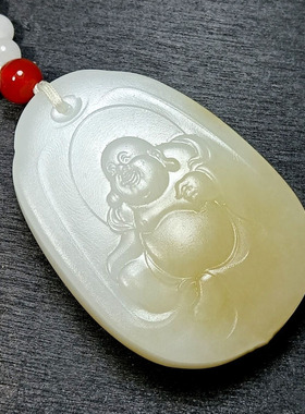 白飘淡糖和田色弥勒佛佛公玉石吊坠项坠男女时尚精美挂件毛衣链