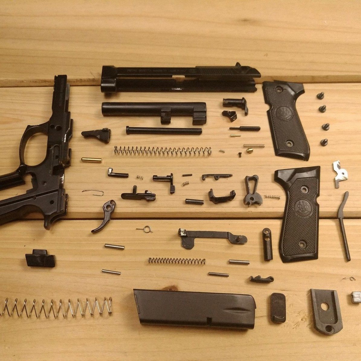 1：2.05合金帝国M92A1伯莱塔模型玩具钥匙扣金属 不可发射,淘宝优惠券,粉丝福利购,淘宝优惠卷