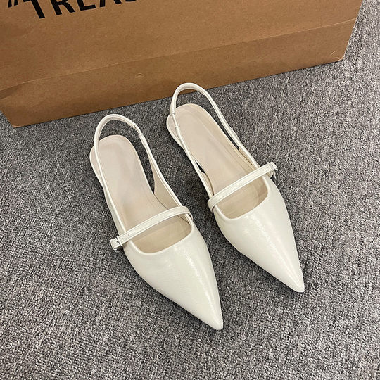 Genuine leather flat bottom versatile non-tiring toe-cap toe sandals