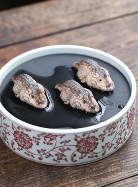 手工紫砂鳄鱼宝宝摆件