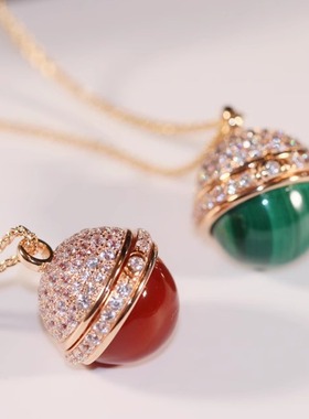 镀18K金孔雀石项链时来运转吊坠