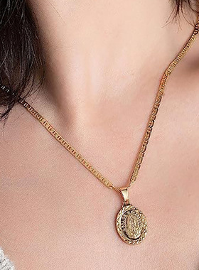 European Men's And Women's Necklace Personality Trend Day