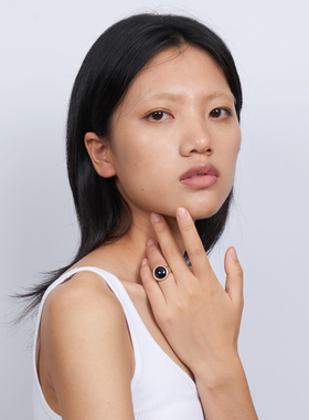 HUMIDCAVE中性风镶嵌黑玛瑙宝石