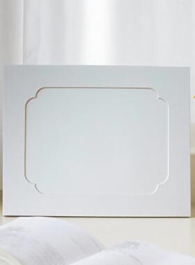 角祥云刺绣花型卡纸装裱新