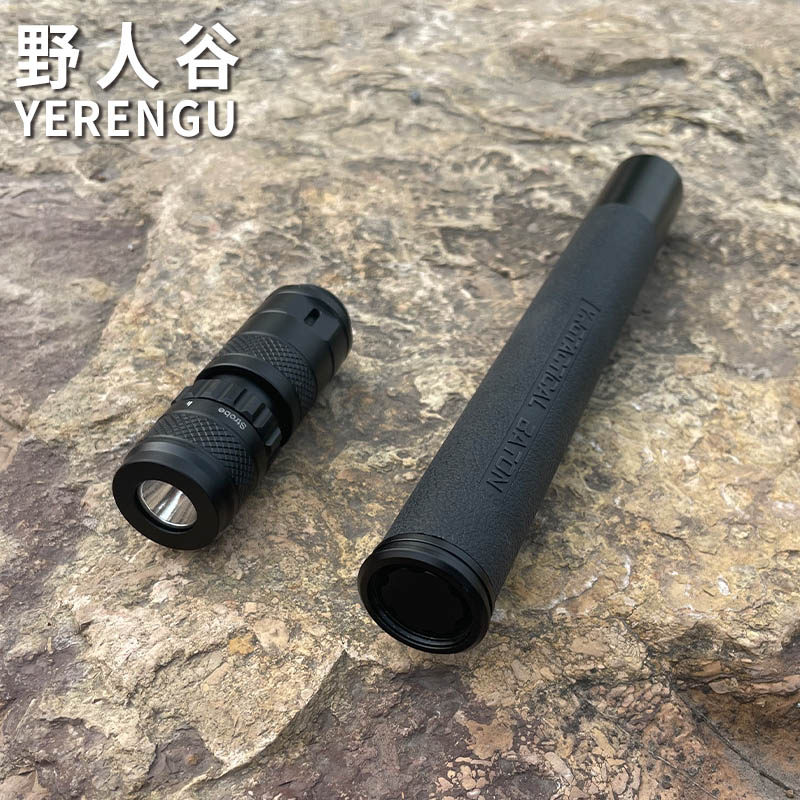 野人谷带灯机械甩棍合法防身工具手电伸缩棍破窗户外车载防狼武器_虎窝淘