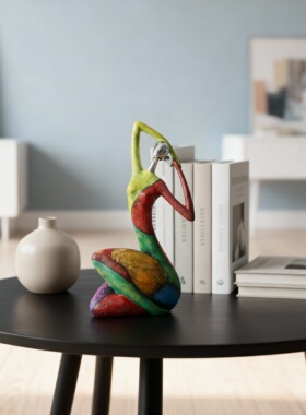 创意彩色人物造型家居装饰摆件