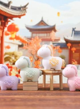 桌面礼物马上手办伴手玩马年生肖