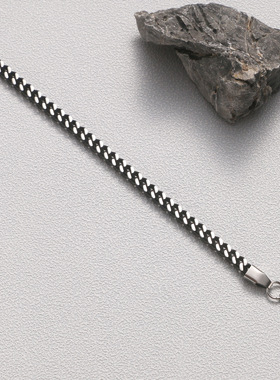 欧美时尚粗链钛钢四面几何正反四方立体手链男女高级感饰品首饰