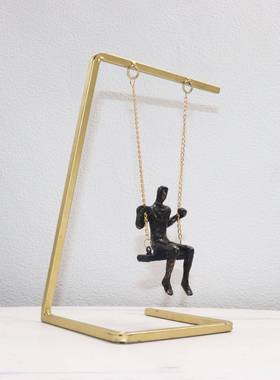 现代金属荡秋千情侣书房办公室装饰摆件新家酒柜室内家居饰品摆设