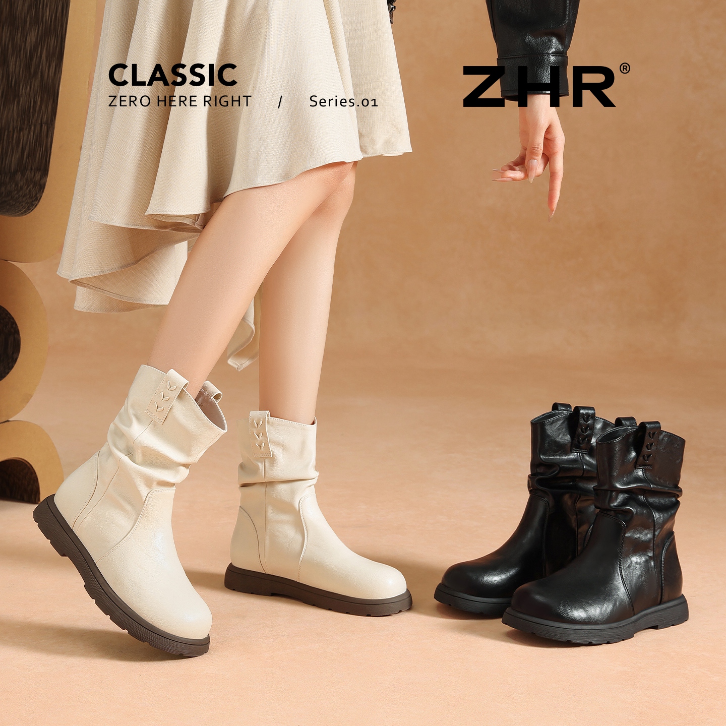 ZHR白色短靴女2025秋冬新款爆款堆堆靴平底软底马丁靴软底瘦瘦靴 - 图0