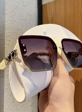 2025新款时尚太阳镜防紫外线