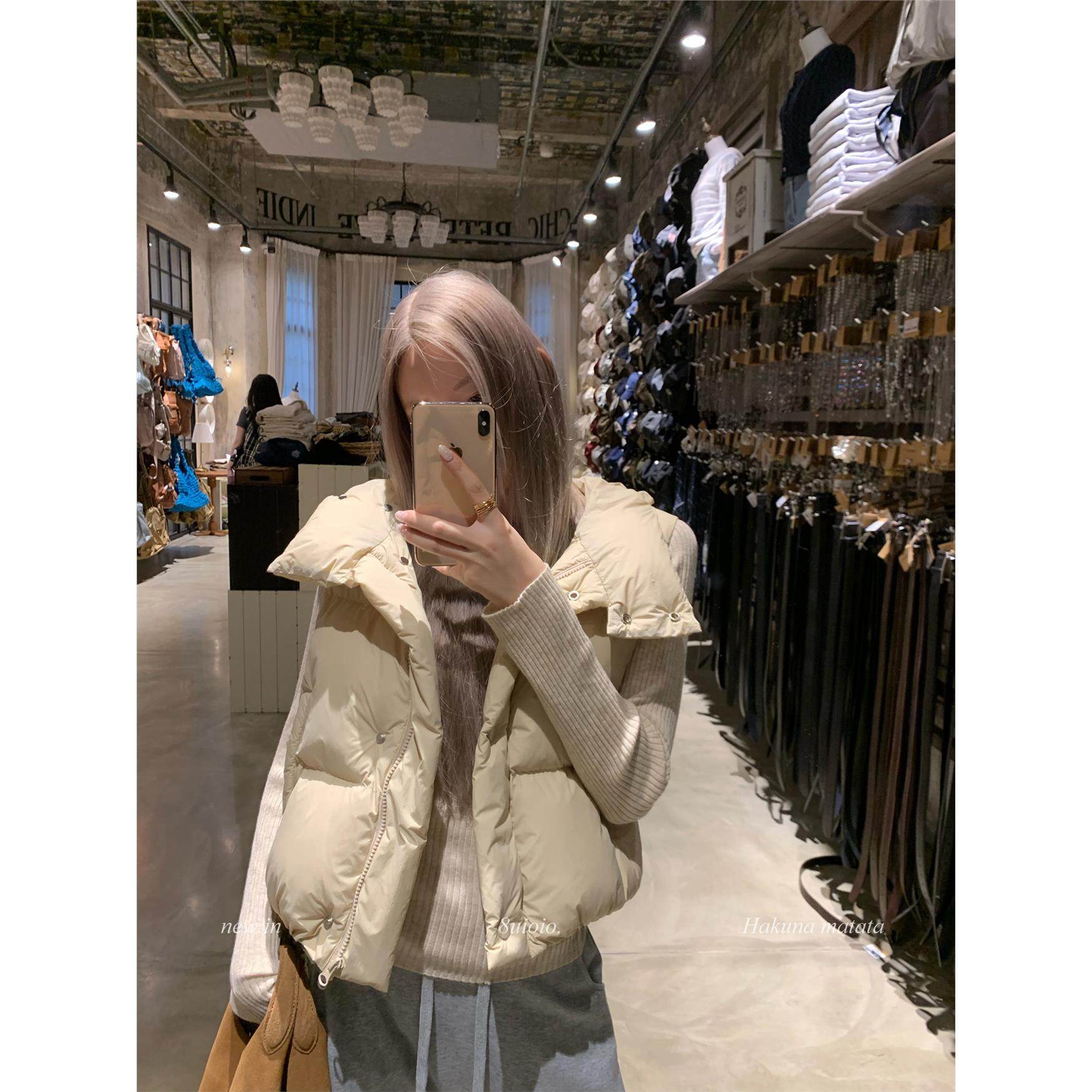 8uioio 草莓泡芙 两穿连帽面包棉服女2025秋冬新款高腰马甲短外套,淘宝优惠券,粉丝福利购,淘宝优惠卷