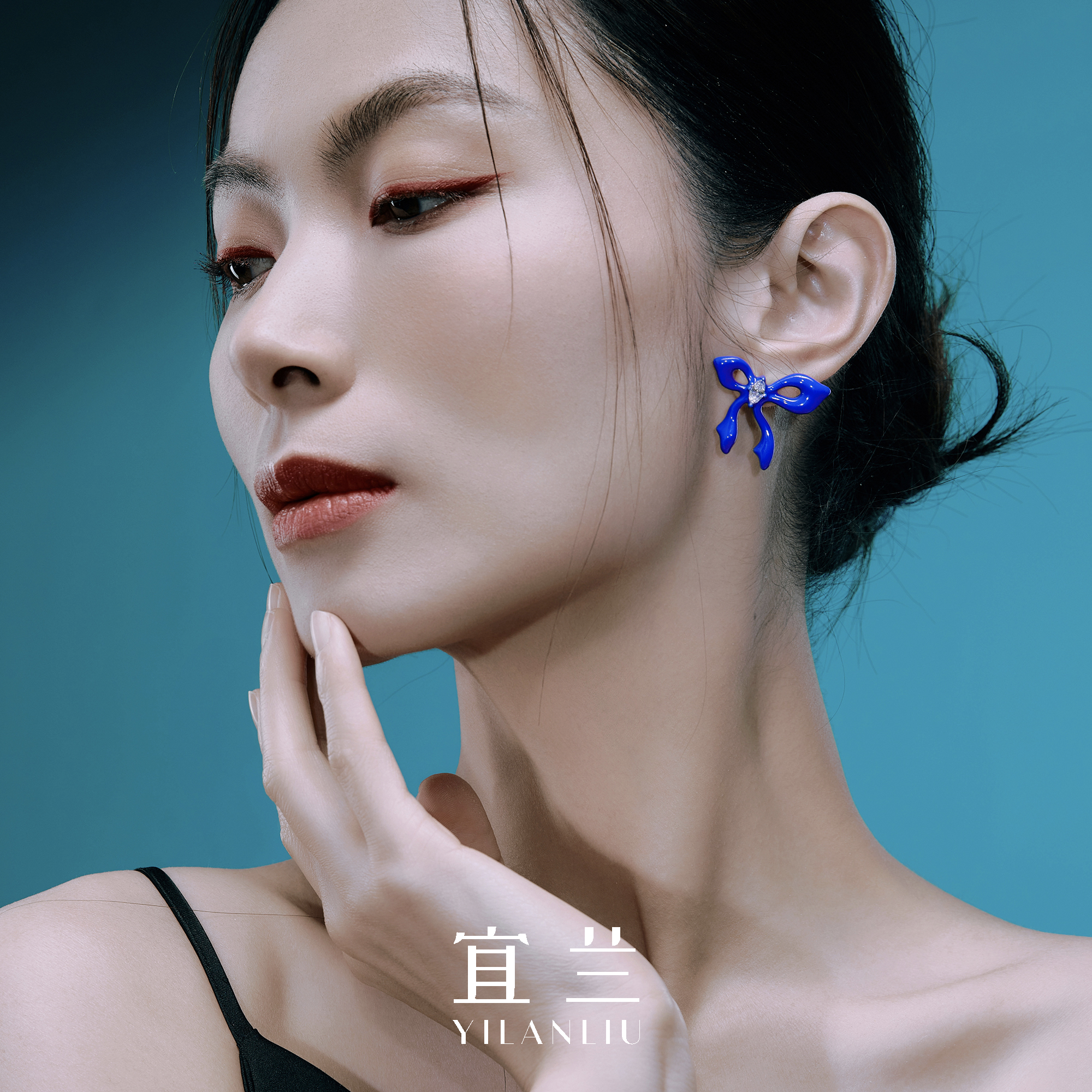 明星同款宜兰珠宝蝴蝶结耳钉女克莱因蓝敦煌飞天小众百搭节日礼物