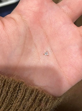 超闪mini三角形耳钉高级感耳骨钉