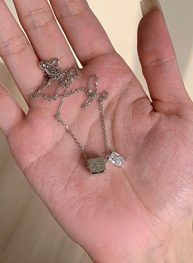 鸢尾花骰子项链女2026新款锁骨链