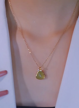 国风绿色小苹果项链女2025新款爆款不离不弃轻奢气质不掉色锁骨链