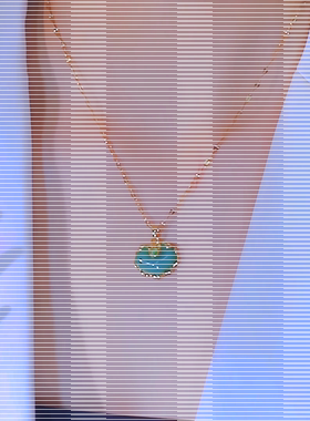 白色祥云吊坠项链女轻奢气质