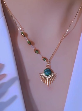 复古孔雀石扇形钛钢流苏项链女