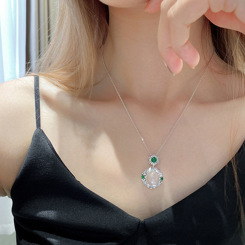 Natural ice transparent chrysoprase gray agate white jade set